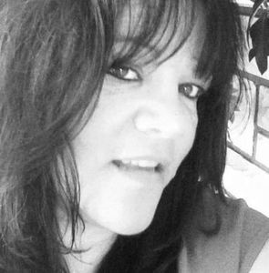 Meet your Posher, Suzanne